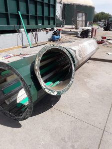 Maintenance of biomass screw conveyor of a non-AGB digester