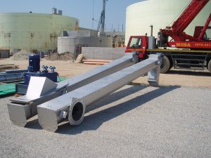 Spare parts for screw-type mixers and screw conveyors in biogas plants